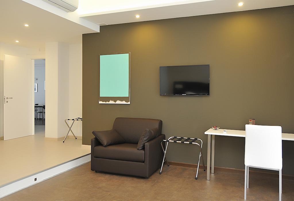 Le Stanze Sul Corso Bed and Breakfast Pescara Rum bild