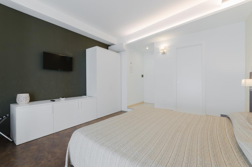 Le Stanze Sul Corso Bed and Breakfast Pescara Exteriör bild